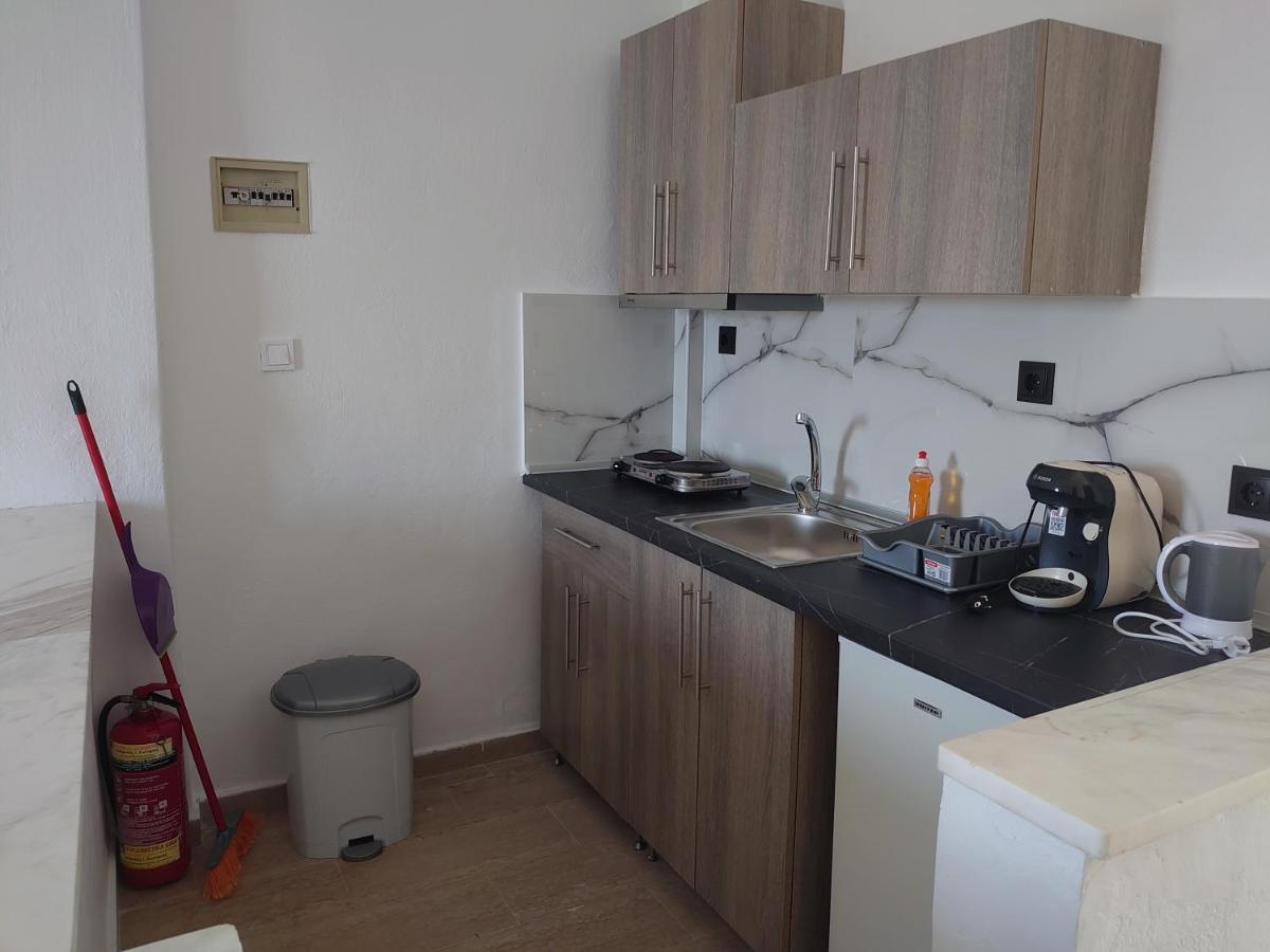 Merida Apartments Μόλα Καλύβα Εξωτερικό φωτογραφία