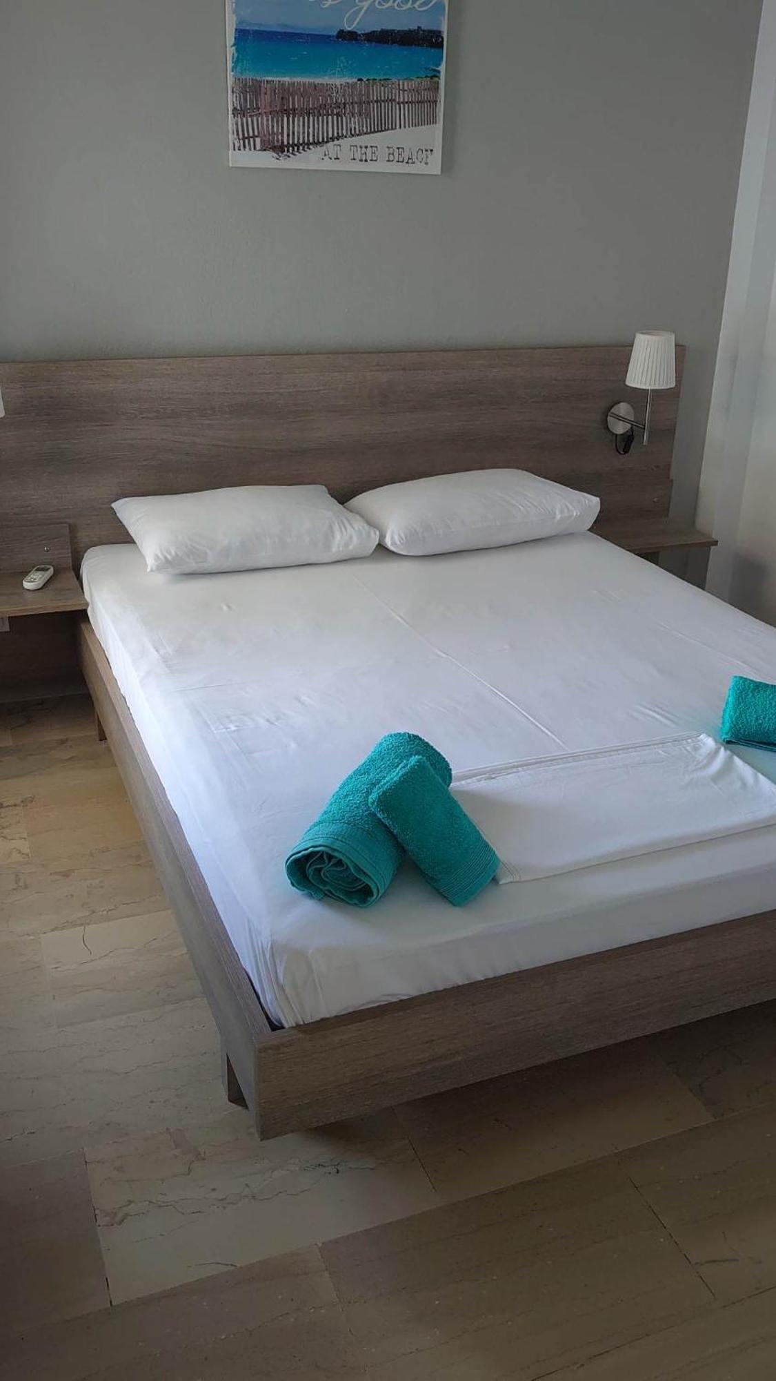 Merida Apartments Μόλα Καλύβα Εξωτερικό φωτογραφία